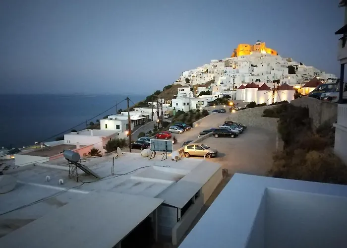 Θέαστρον - Theastron House With Great View In Chora