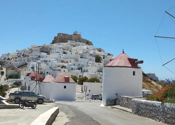Θέαστρον - Theastron House With Great View In Chora