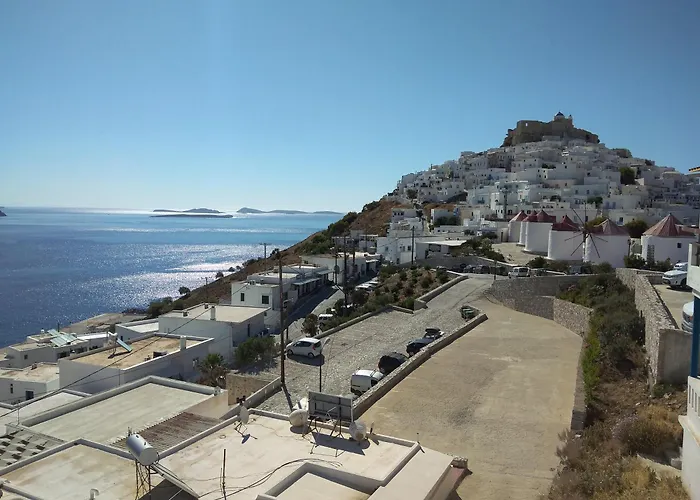 Θέαστρον - Theastron House With Great View In Chora