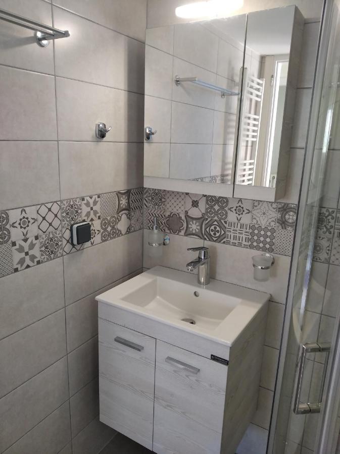 θέαστρον - Theastron House With Great View In Chora Apartment Pera Gyalos