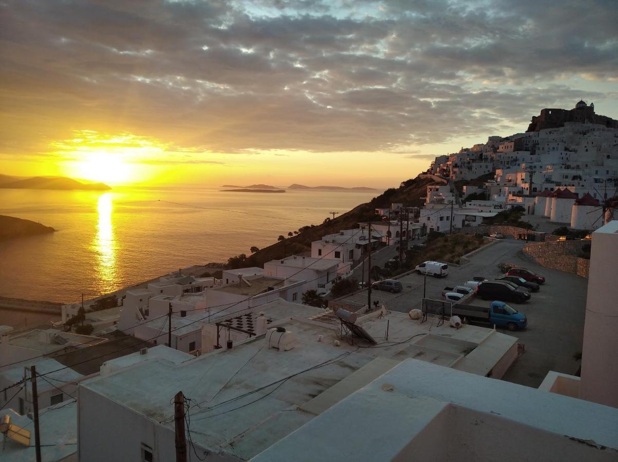 Apartment θέαστρον - Theastron House With Great View In Chora Pera Gyalos
