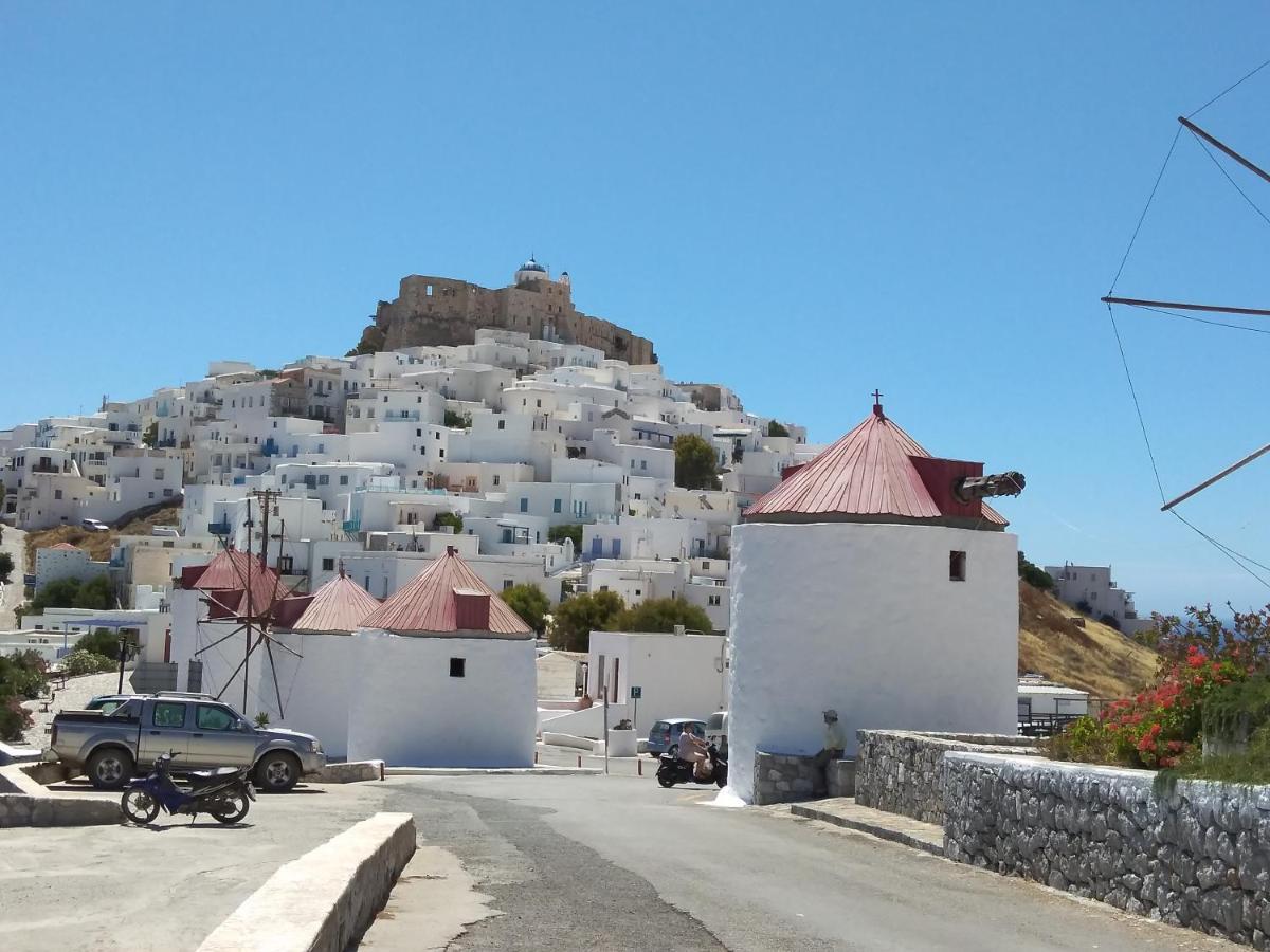 θέαστρον - Theastron House With Great View In Chora Pera Gyalos