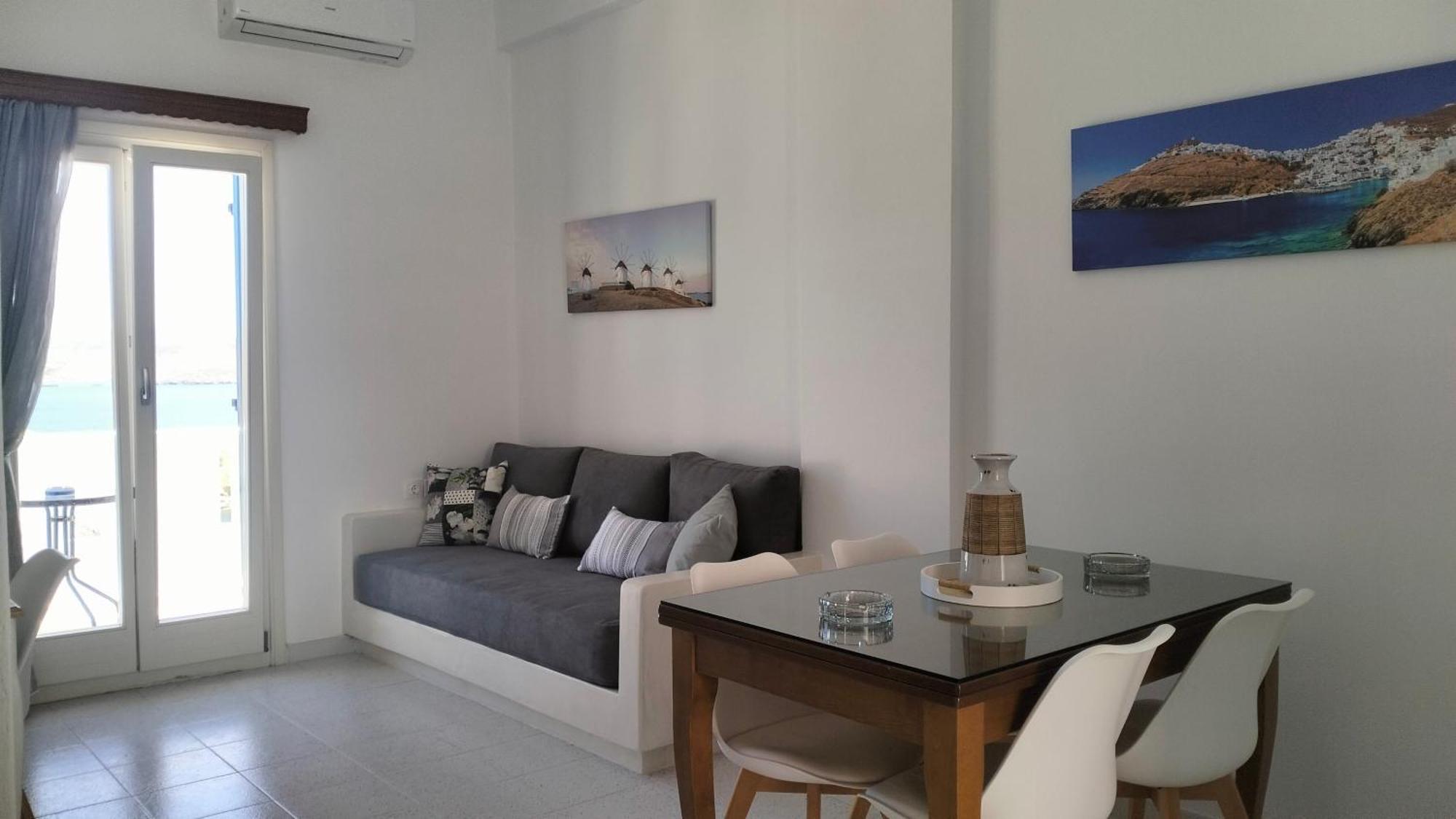 Apartment θέαστρον - Theastron House With Great View In Chora Pera Gyalos