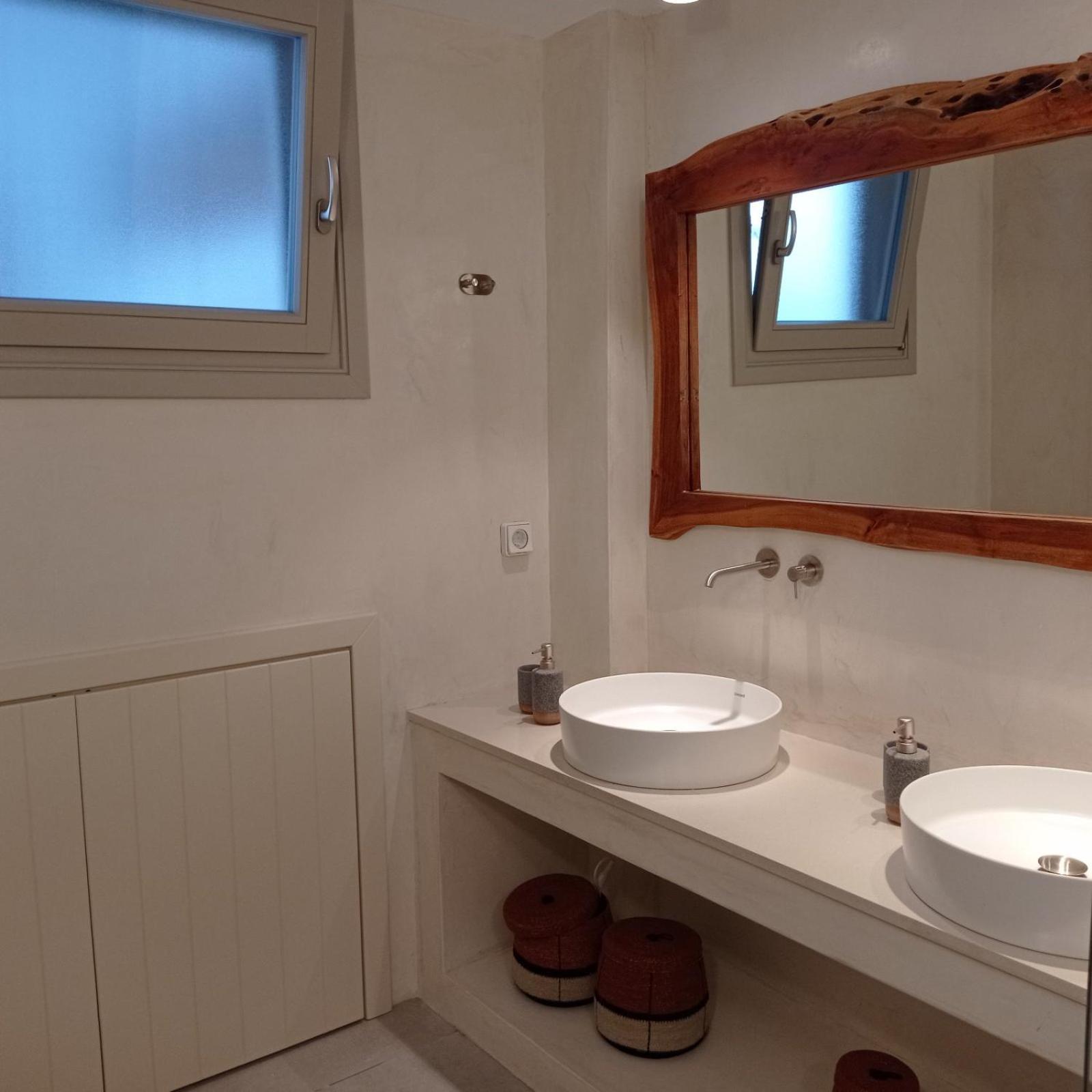 Apartment θέαστρον - Theastron House With Great View In Chora *